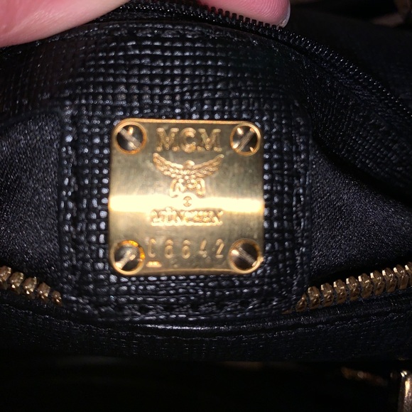 MCM black handbag - Picture 4 of 8